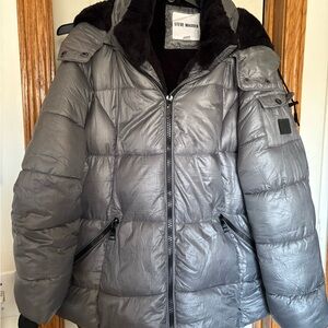 Steve Madden Silver-Gray Quilted Puffer Jacket with Faux Fur Collar